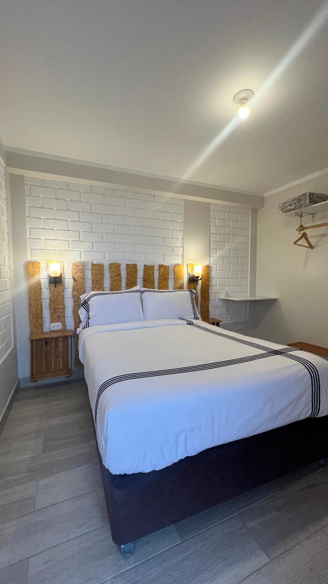 Hotel Aloha Chala Extérieur photo