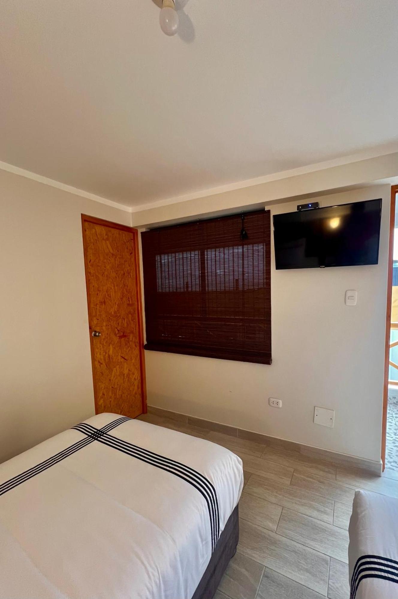 Hotel Aloha Chala Extérieur photo